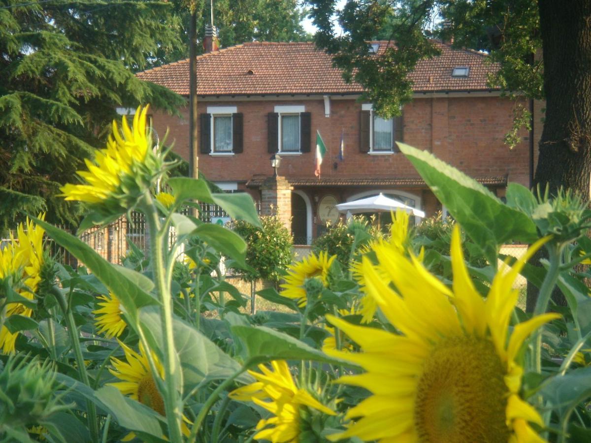 Le Tuie Villa Болоня Екстериор снимка